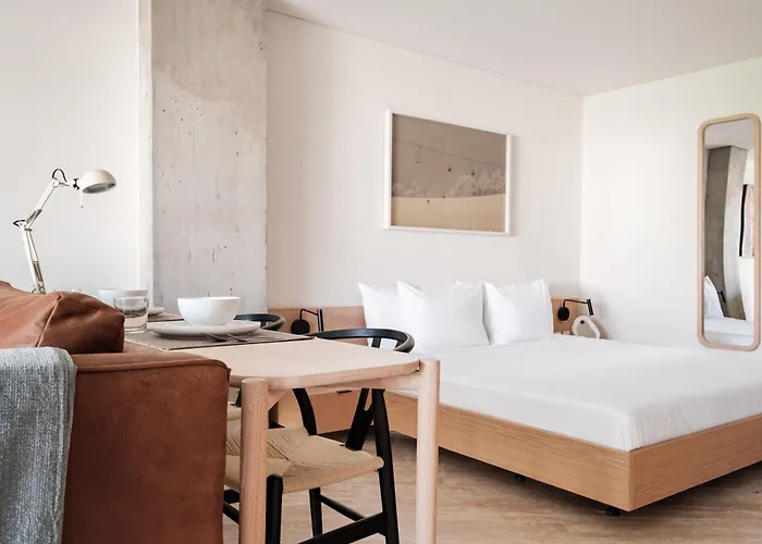 Par 306 Apartment *