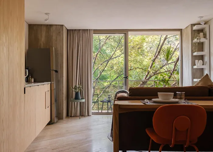 Par 306 Apartment