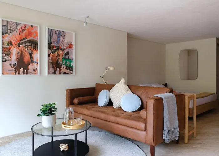 Par 306 Apartment